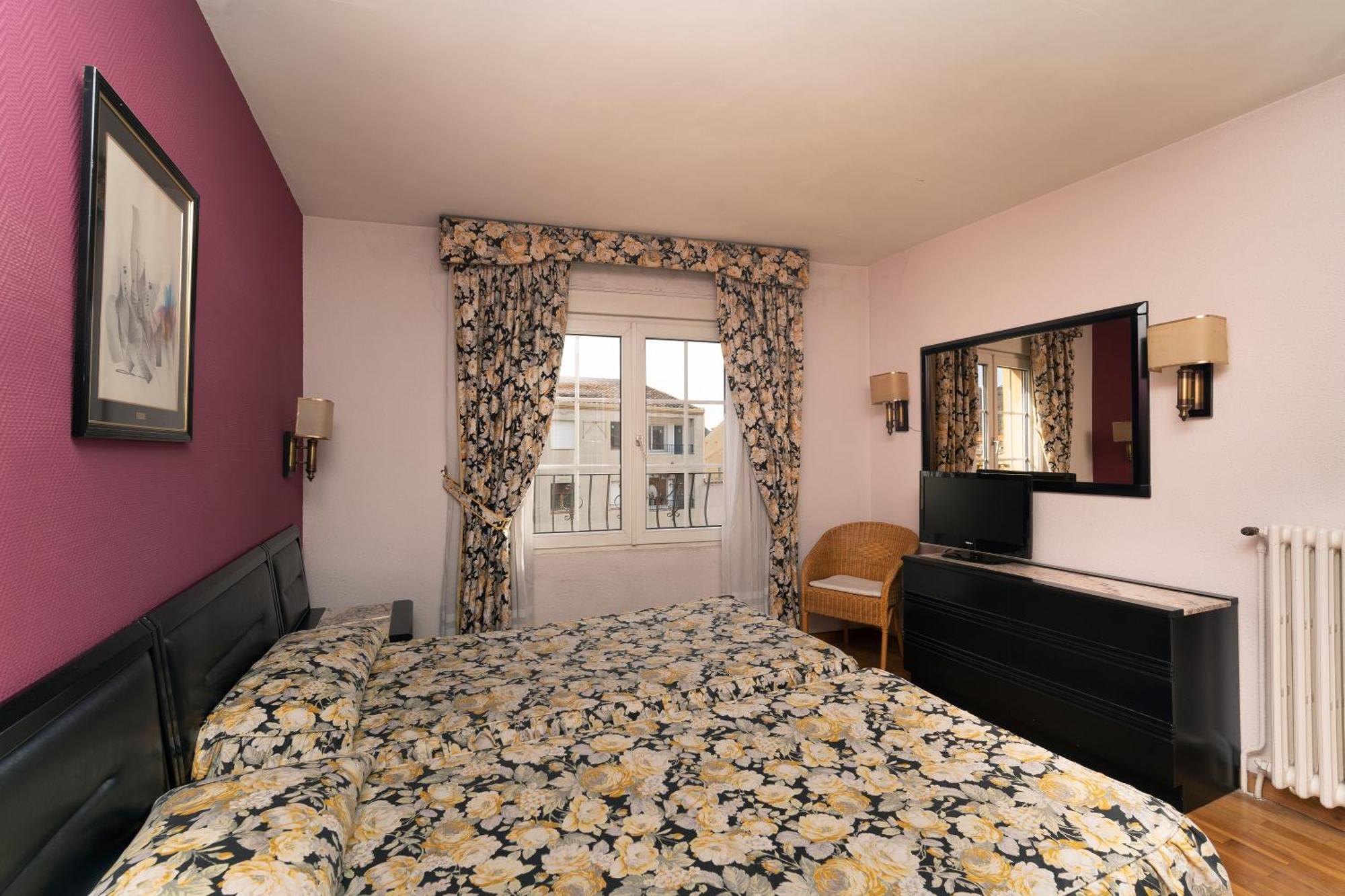 Hotel Tall De Conill Capellades Exterior photo